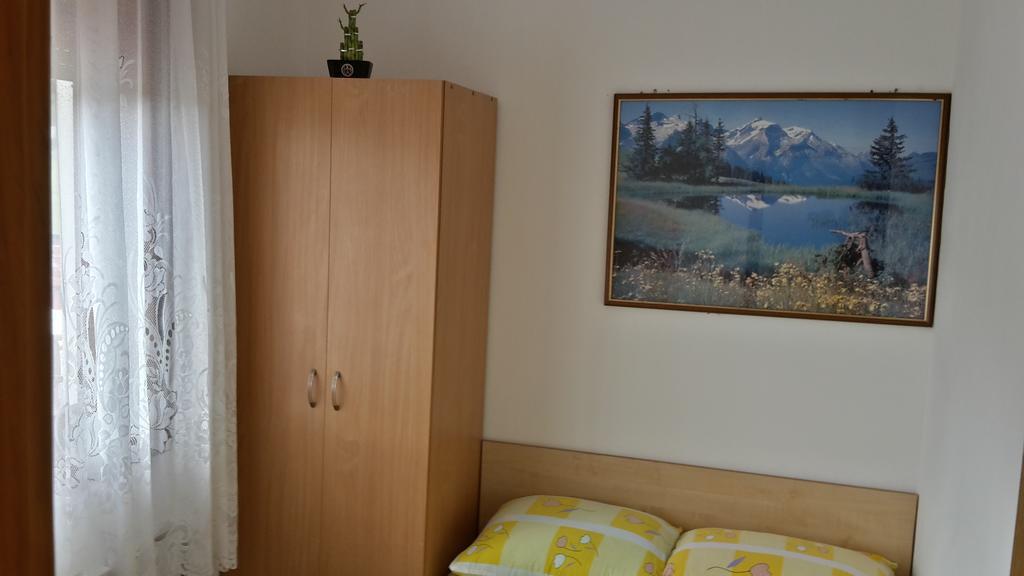 House Petkovic Hotel Кореница Екстериор снимка